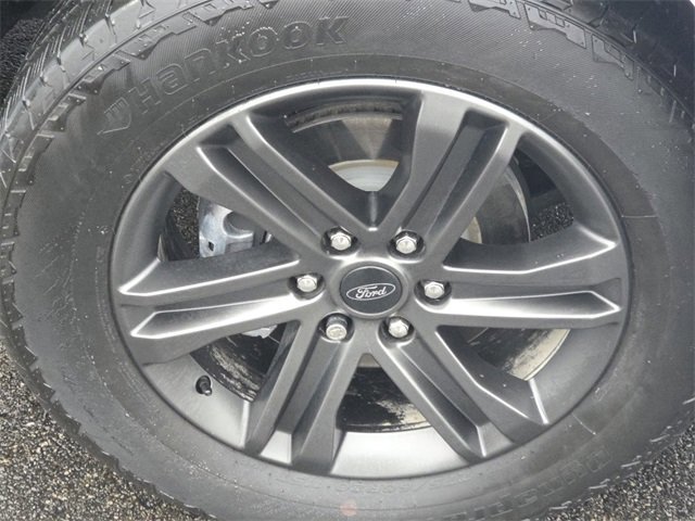 Certified 2022 Ford F150 XLT w/ Equipment Group 302A High image 27