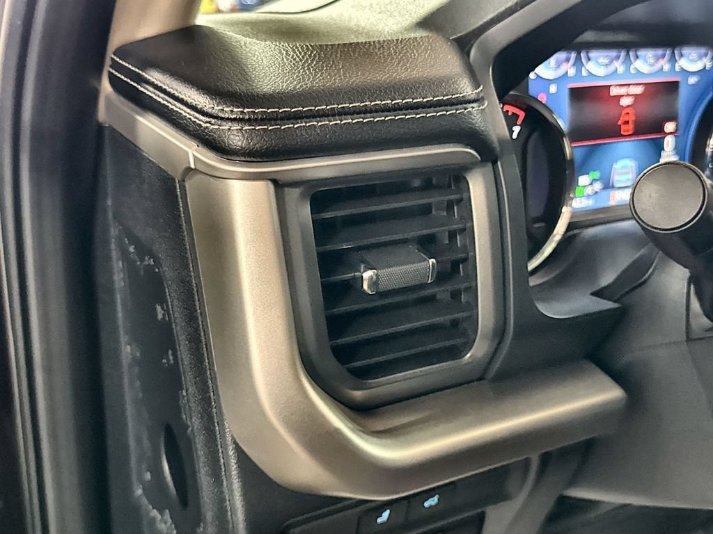Certified 2024 Ford Expedition XLT RWD image 15