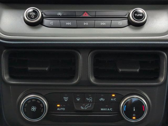 Certified 2023 Ford Maverick Tremor w/ Tremor Off-Road Package AWD/4WD image 19
