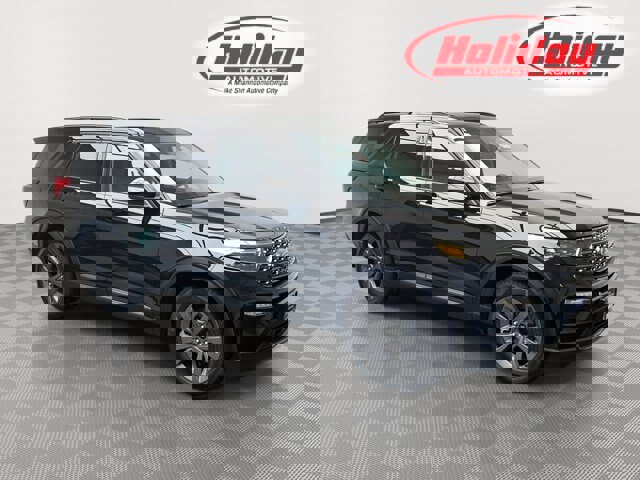 Certified 2023 Ford Explorer XLT w/ Equipment Group 202A