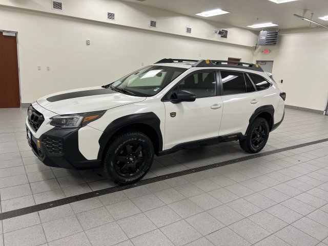 Used 2025 Subaru Outback Wilderness AWD/4WD image 4