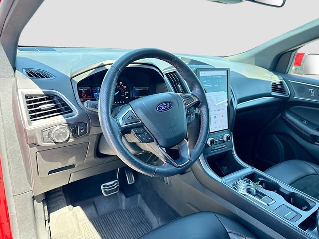 Certified 2024 Ford Edge ST-Line AWD/4WD image 14