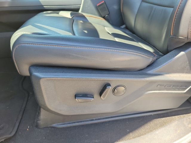 Certified 2025 Ford F250 Lariat w/ Chrome Package image 17