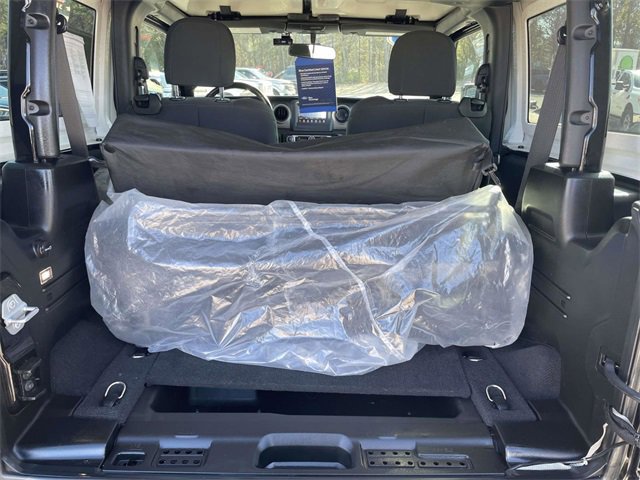 Used 2021 Jeep Wrangler Willys image 12