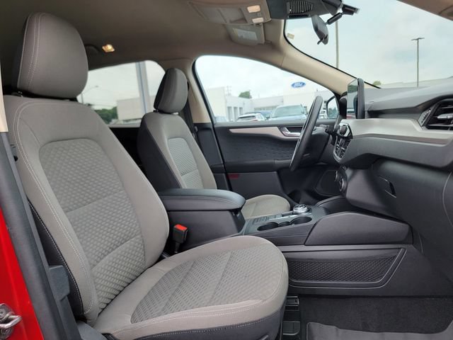 Certified 2020 Ford Escape SE FWD image 24