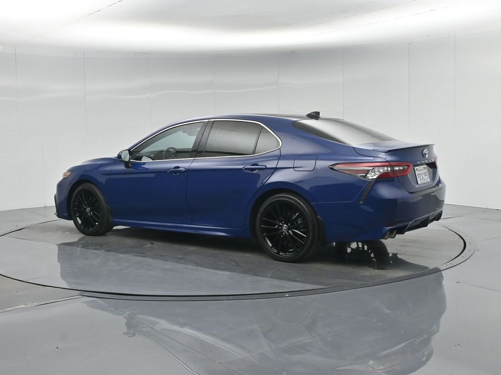 Used 2023 Toyota Camry XSE FWD image 7