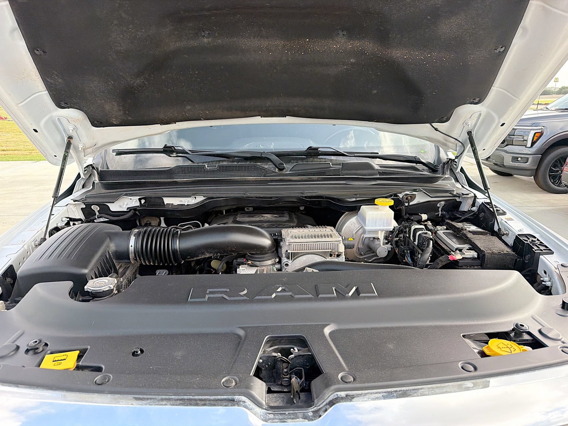Used 2024 RAM 1500 Big Horn AWD/4WD image 33