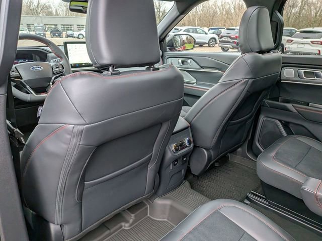 Certified 2026 Ford Explorer ST w/ Sun And Sound Package AWD/4WD image 28