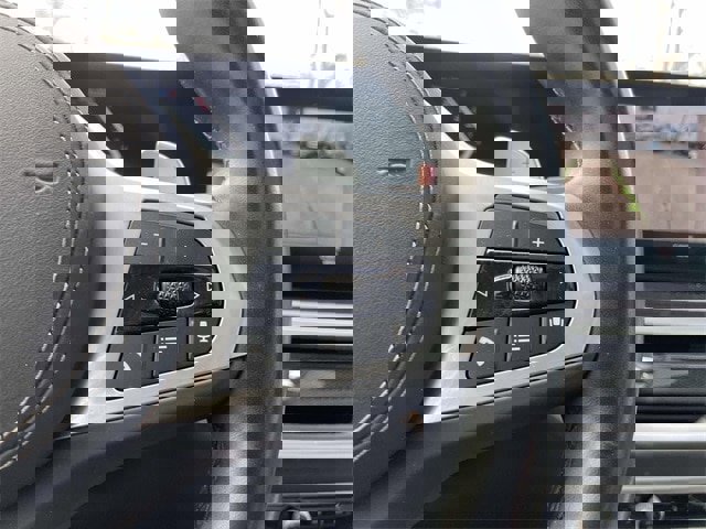 Used 2023 BMW X7 xDrive40i w/ M Sport Package image 28