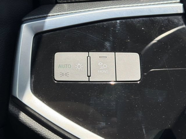Used 2022 Audi Q3 2.0T Premium Plus AWD/4WD image 18