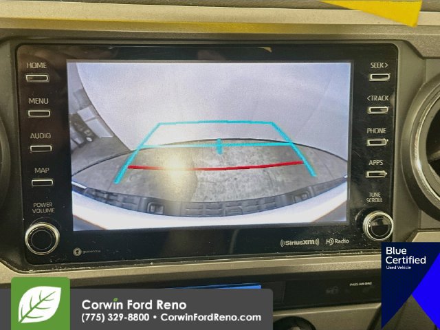 Used 2021 Toyota Tacoma SR5 AWD/4WD image 17