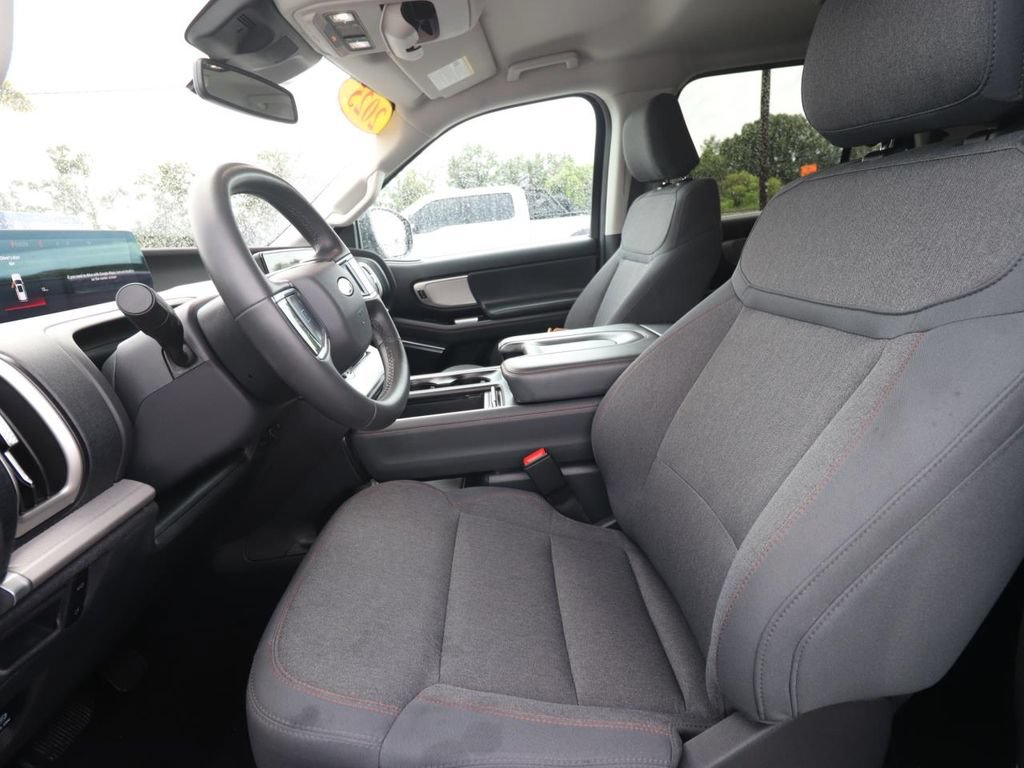 Certified 2025 Ford Expedition Active RWD image 2