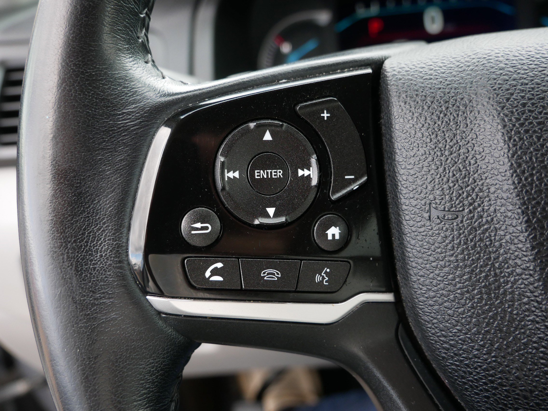 Used 2020 Honda Pilot Touring image 28