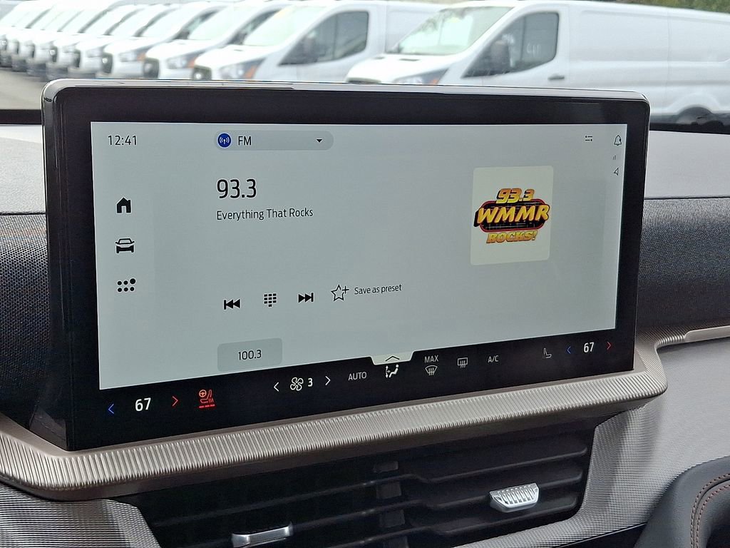 Certified 2025 Ford Explorer Active w/ Active Comfort Package image 17