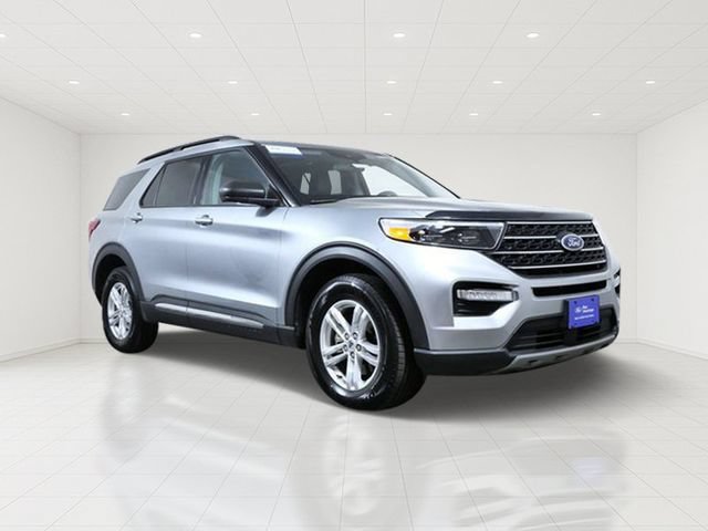 Certified 2024 Ford Explorer XLT w/ Equipment Group 202A
