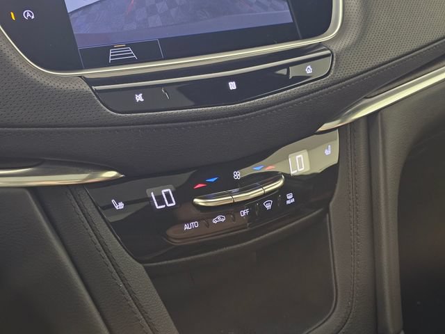 Used 2020 Cadillac XT5 Premium Luxury AWD/4WD image 31