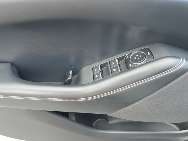 Certified 2021 Ford Mustang Mach-E Select RWD image 19