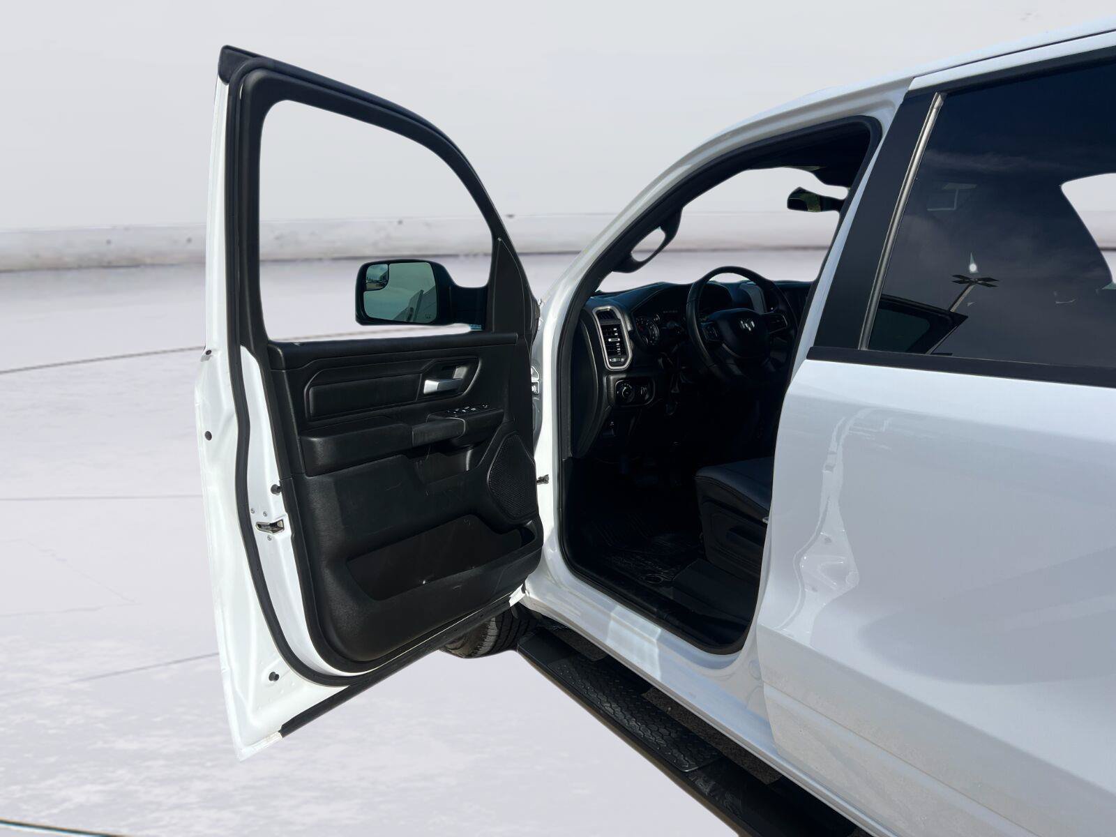 Used 2024 RAM 1500 Tradesman AWD/4WD image 14