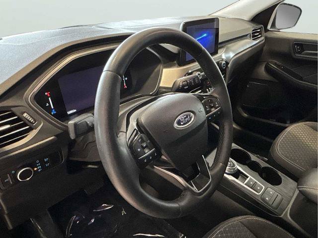 Certified 2023 Ford Escape Active AWD/4WD image 9