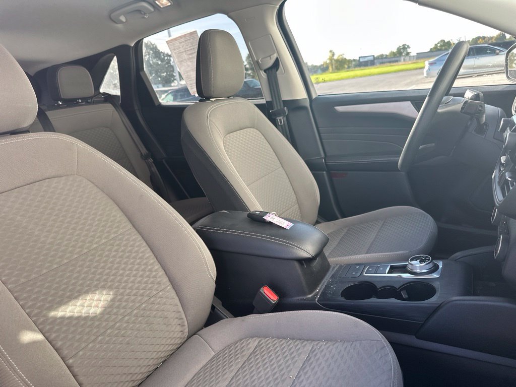 Certified 2022 Ford Escape SE FWD image 34