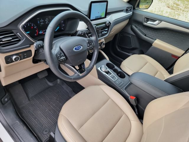 Certified 2020 Ford Escape SEL FWD image 19