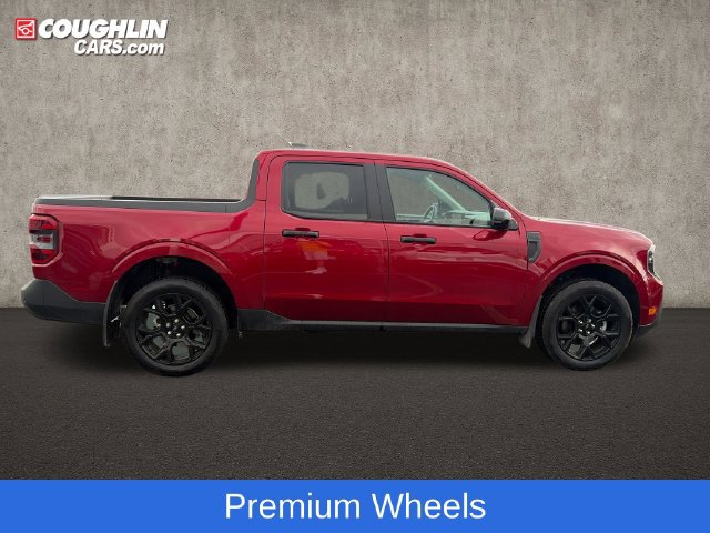 Certified 2026 Ford Maverick XLT w/ Black Appearance Package AWD/4WD image 9