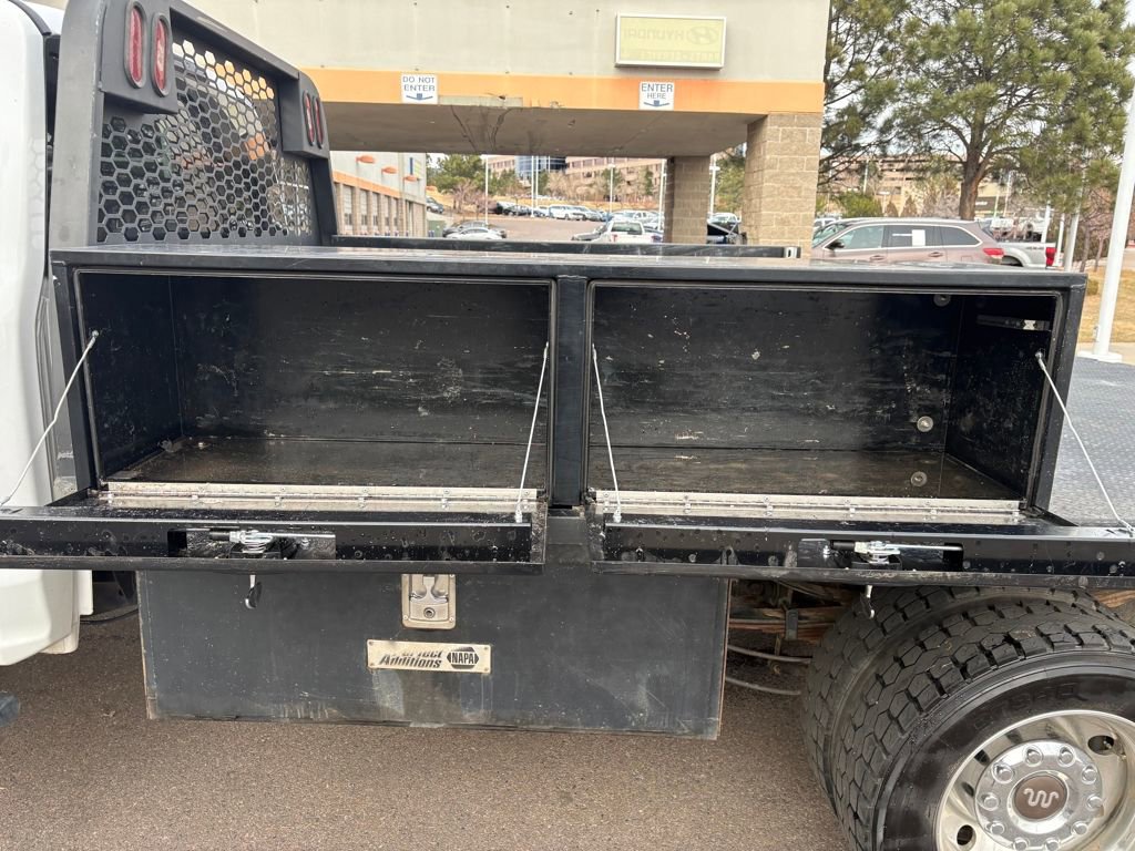 Certified 2017 Ford F550 4x4 Crew Cab Super Duty image 29