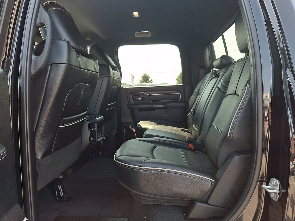 Used 2024 RAM 3500 Limited w/ Night Edition AWD/4WD image 10
