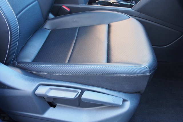 Used 2022 Volkswagen Atlas Cross Sport SE image 12