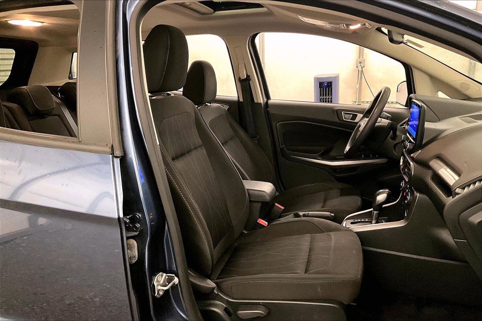 Certified 2021 Ford EcoSport SE image 9