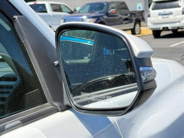 Used 2024 Toyota 4Runner SR5 Premium AWD/4WD image 12