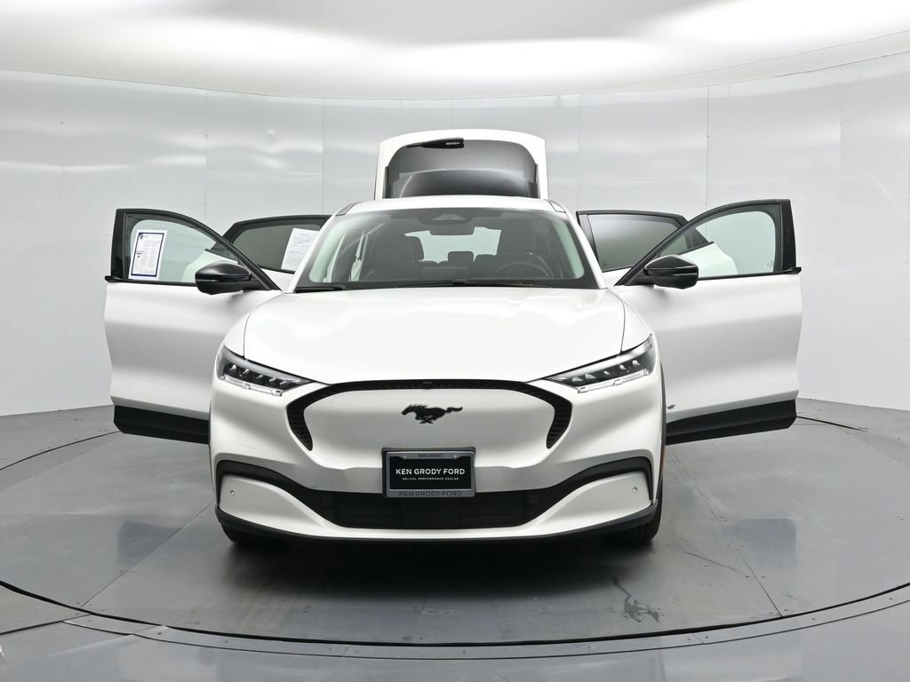 Certified 2023 Ford Mustang Mach-E Select w/ Comfort Package Lite image 32