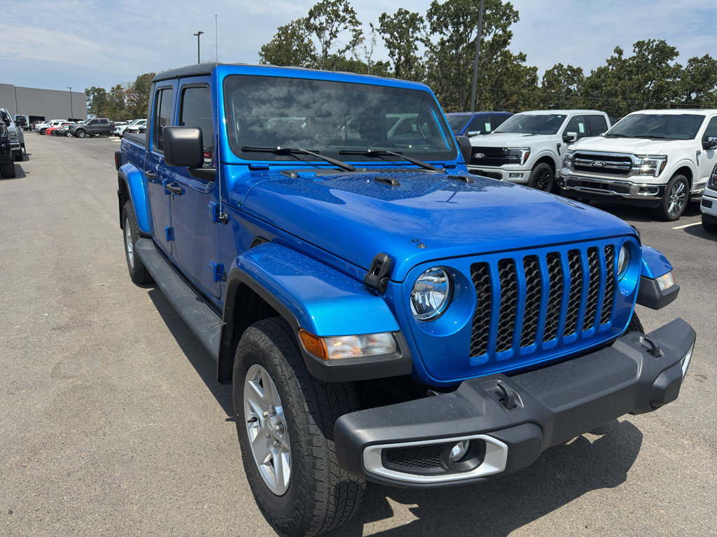Used 2022 Jeep Gladiator Sport AWD/4WD image 3