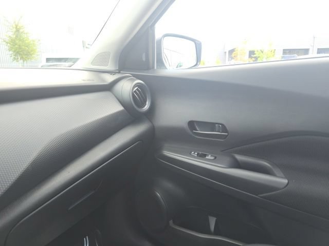 Used 2023 Nissan Kicks S FWD image 12