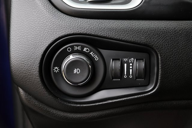 Used 2020 Jeep Renegade Latitude image 18