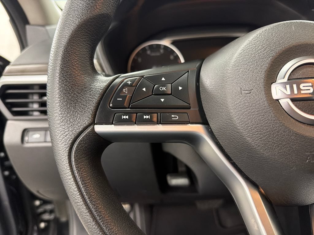 Used 2023 Nissan Altima 2.5 SV FWD image 20