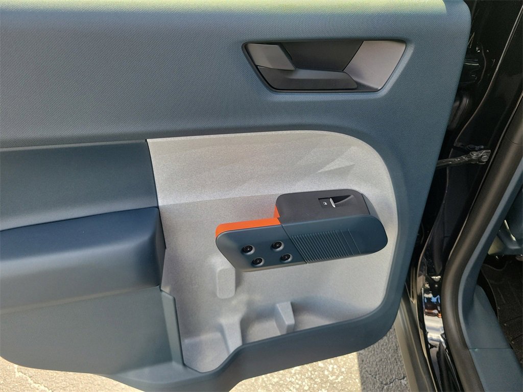 Certified 2022 Ford Maverick XLT image 7