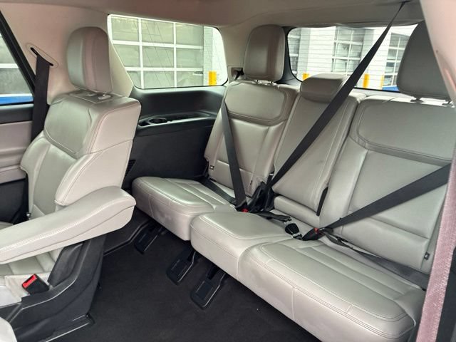 Certified 2025 Ford Expedition Active AWD/4WD image 57
