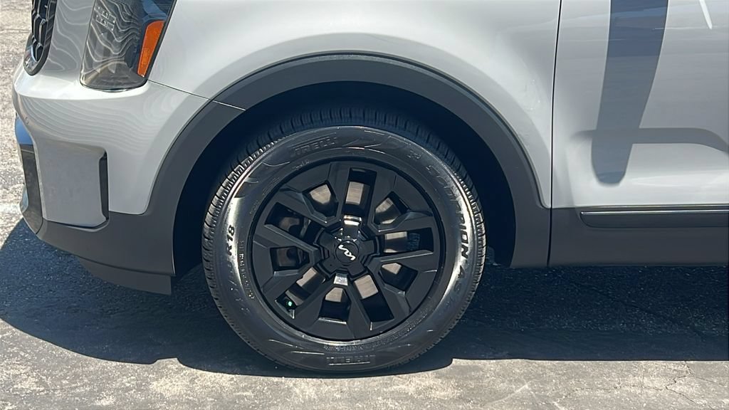 Used 2024 Kia Telluride SX Prestige X-Pro AWD/4WD image 6
