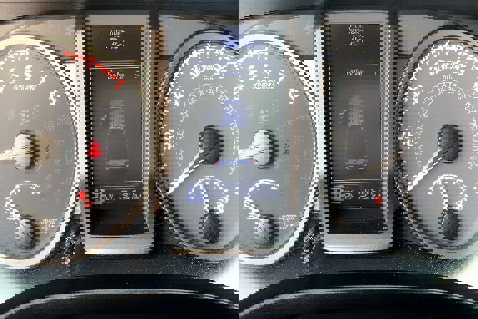 Used 2021 Toyota Tacoma TRD Off-Road w/ Technology Package image 22