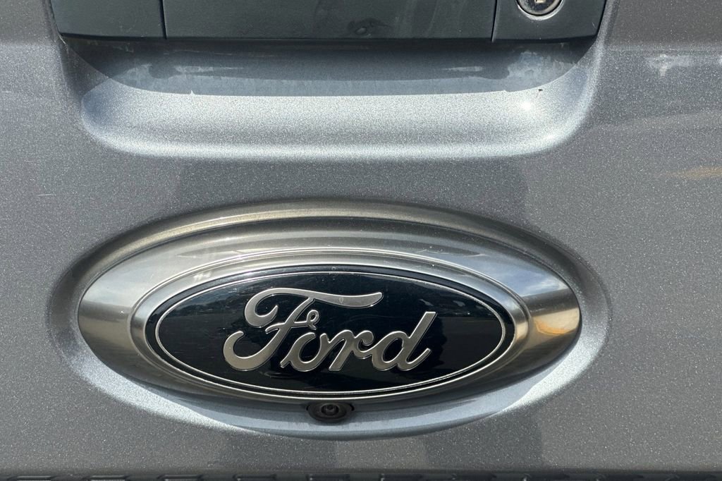 Certified 2023 Ford Maverick Lariat w/ Lariat Luxury Package image 30