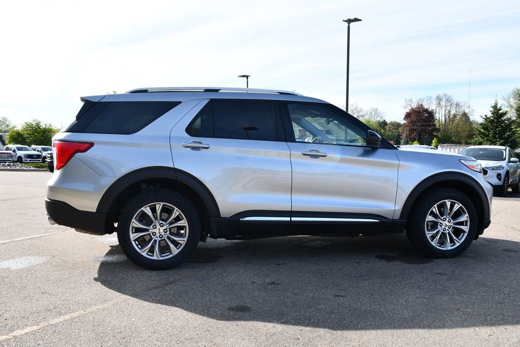 Certified 2024 Ford Explorer Limited AWD/4WD image 7