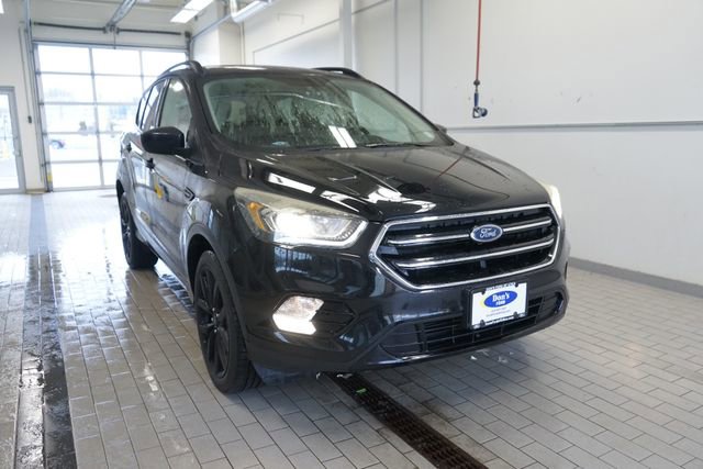 Certified 2017 Ford Escape SE w/ Equipment Group 201A image 15
