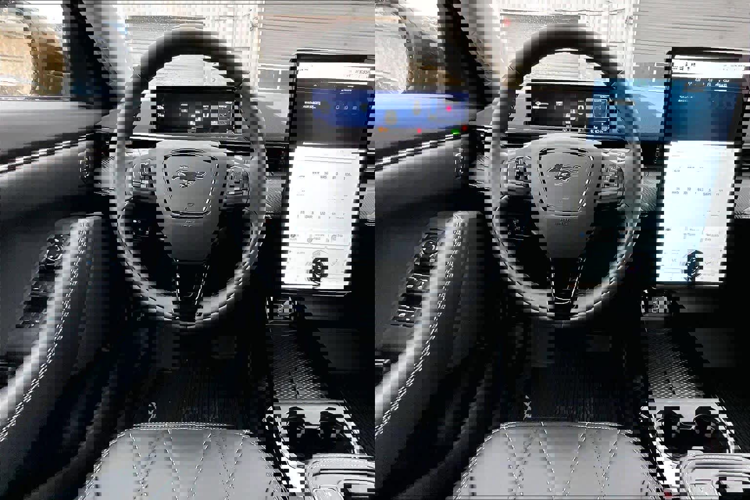 Certified 2025 Ford Mustang Mach-E Select w/ Interior Protection Package image 9