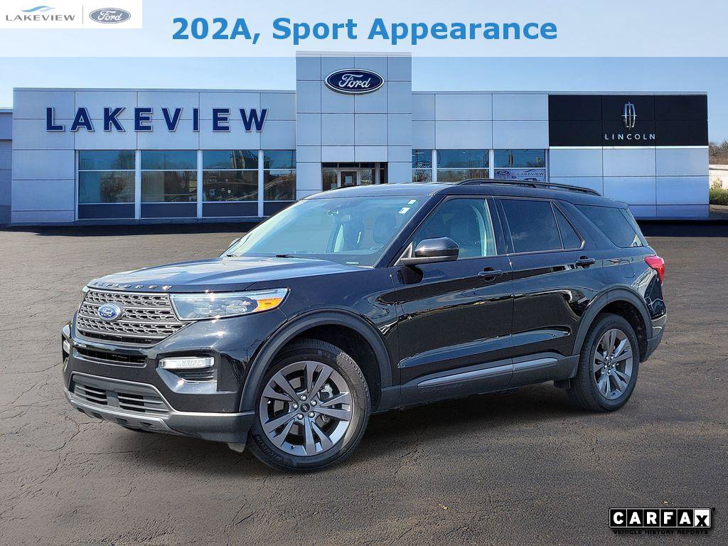 Certified 2024 Ford Explorer XLT w/ Equipment Group 202A