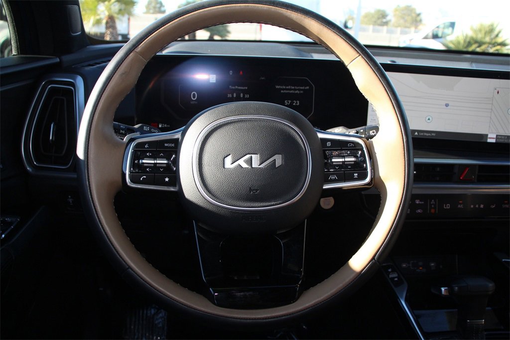 Used 2024 Kia Sorento SX Prestige w/ Olive Brown Leather Package image 16