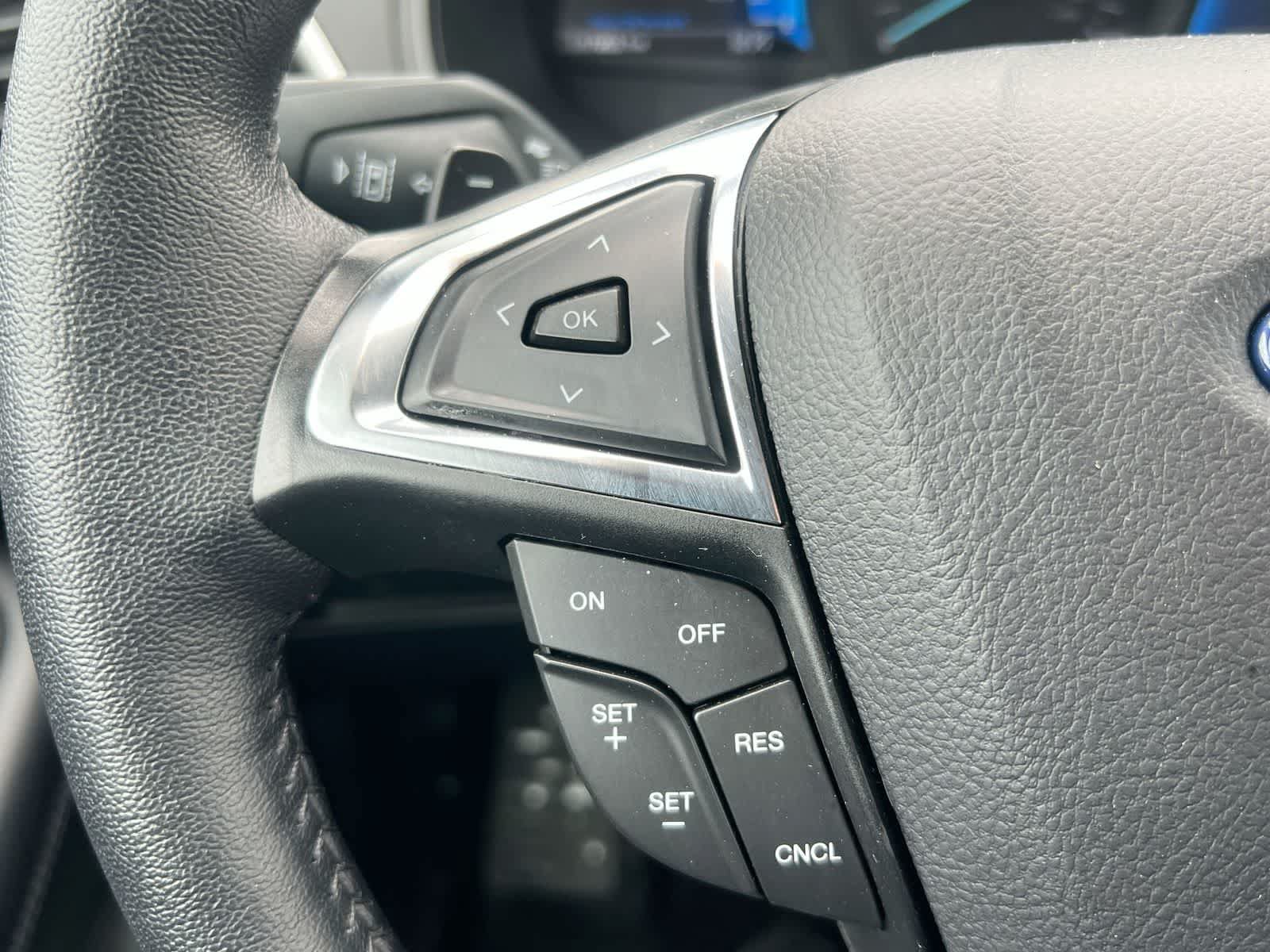 Certified 2024 Ford Edge SEL w/ Convenience Package AWD/4WD image 23