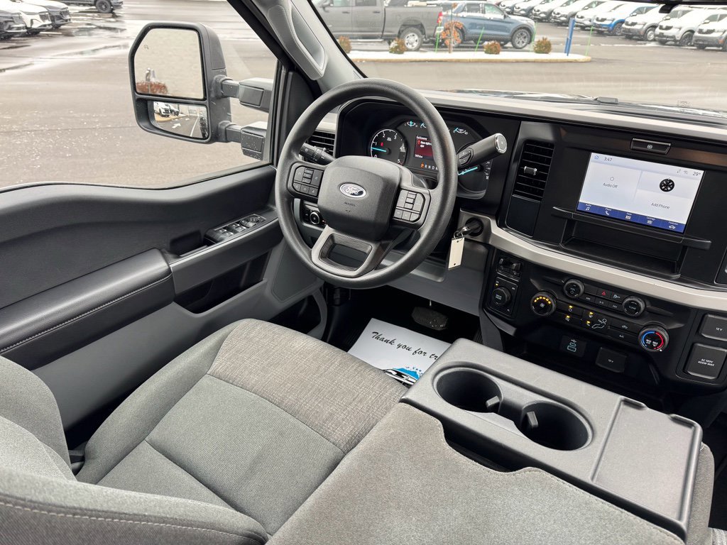 Certified 2025 Ford F350 XLT image 19