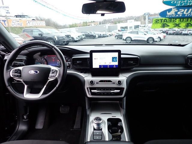 Certified 2023 Ford Explorer XLT image 20