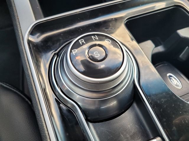 Certified 2020 Ford Edge SEL w/ Convenience Package image 18